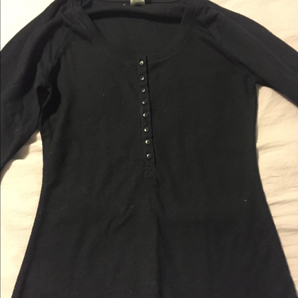 NAVY BLUE HENLEY TSHIRT